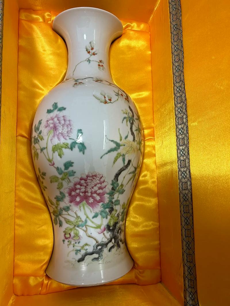 民国粉彩瓷器值多少钱