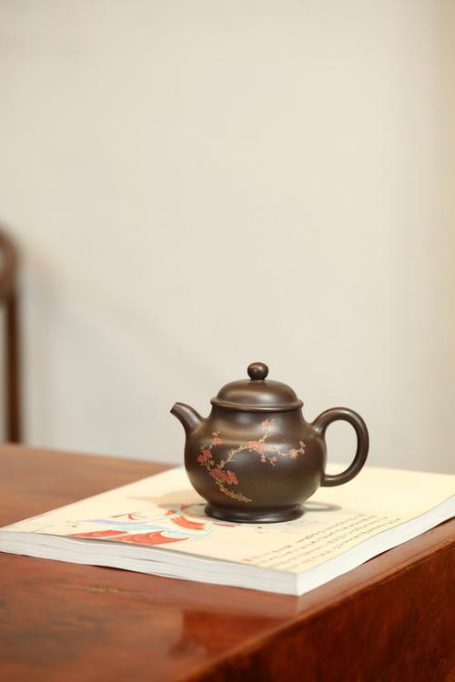 优质的紫砂壶有泥味吗