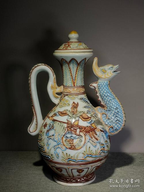 元代沥粉五彩瓷器拍卖