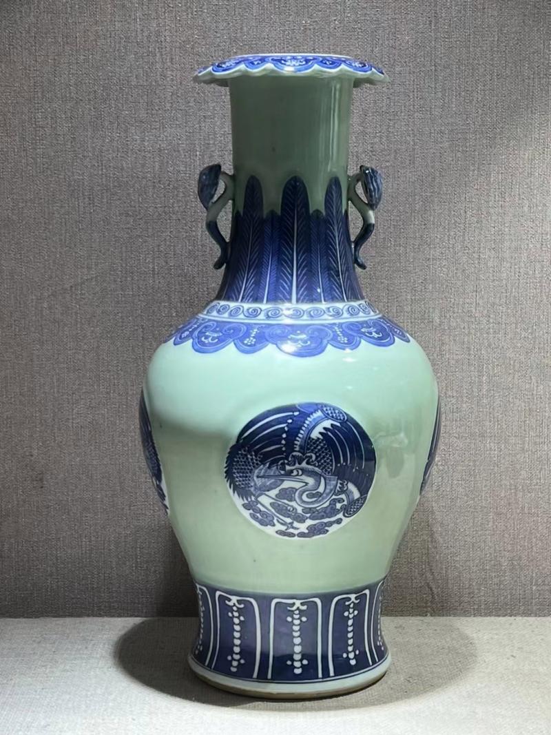 豆青青花瓷器有价值吗