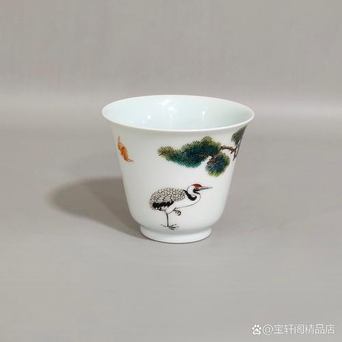 清代瓶生五福瓷器茶杯