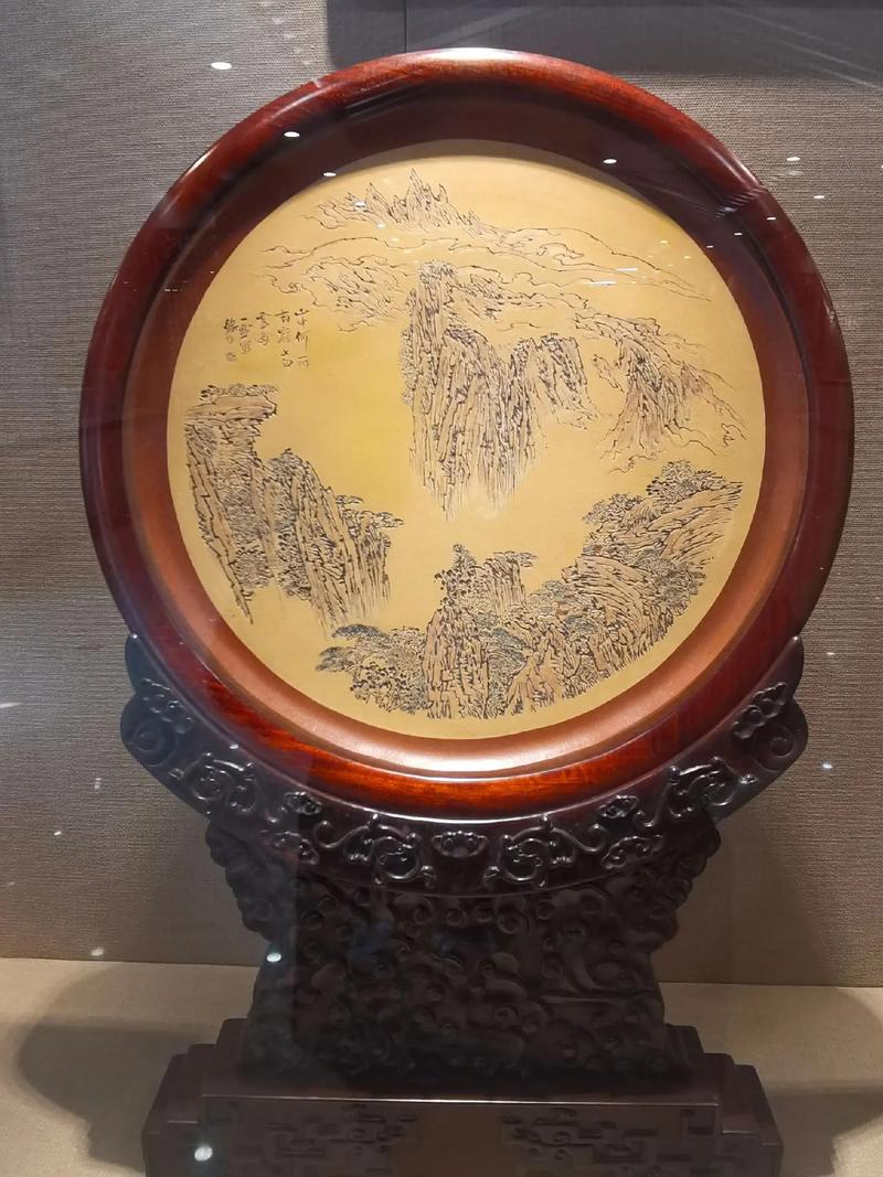 毛国强的紫砂壶多少钱