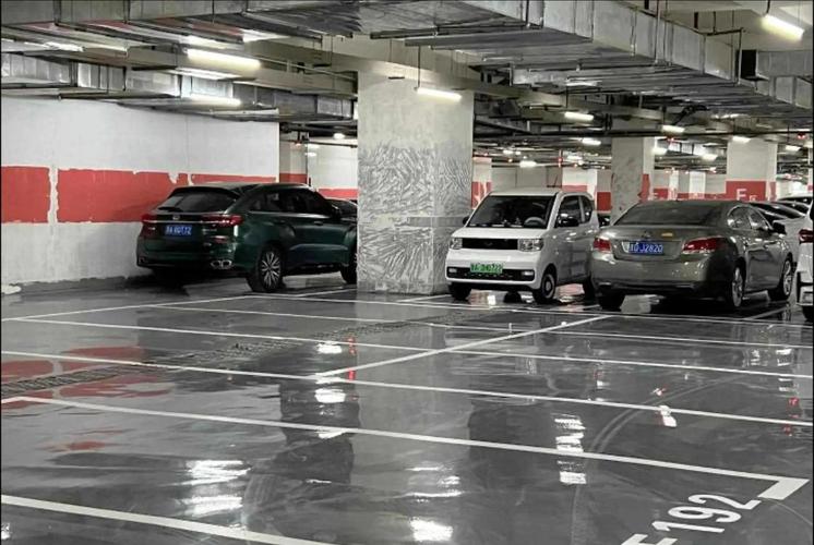 上海浦东机场t2停车场