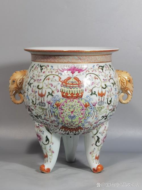 乾隆万寿无疆瓷器香炉