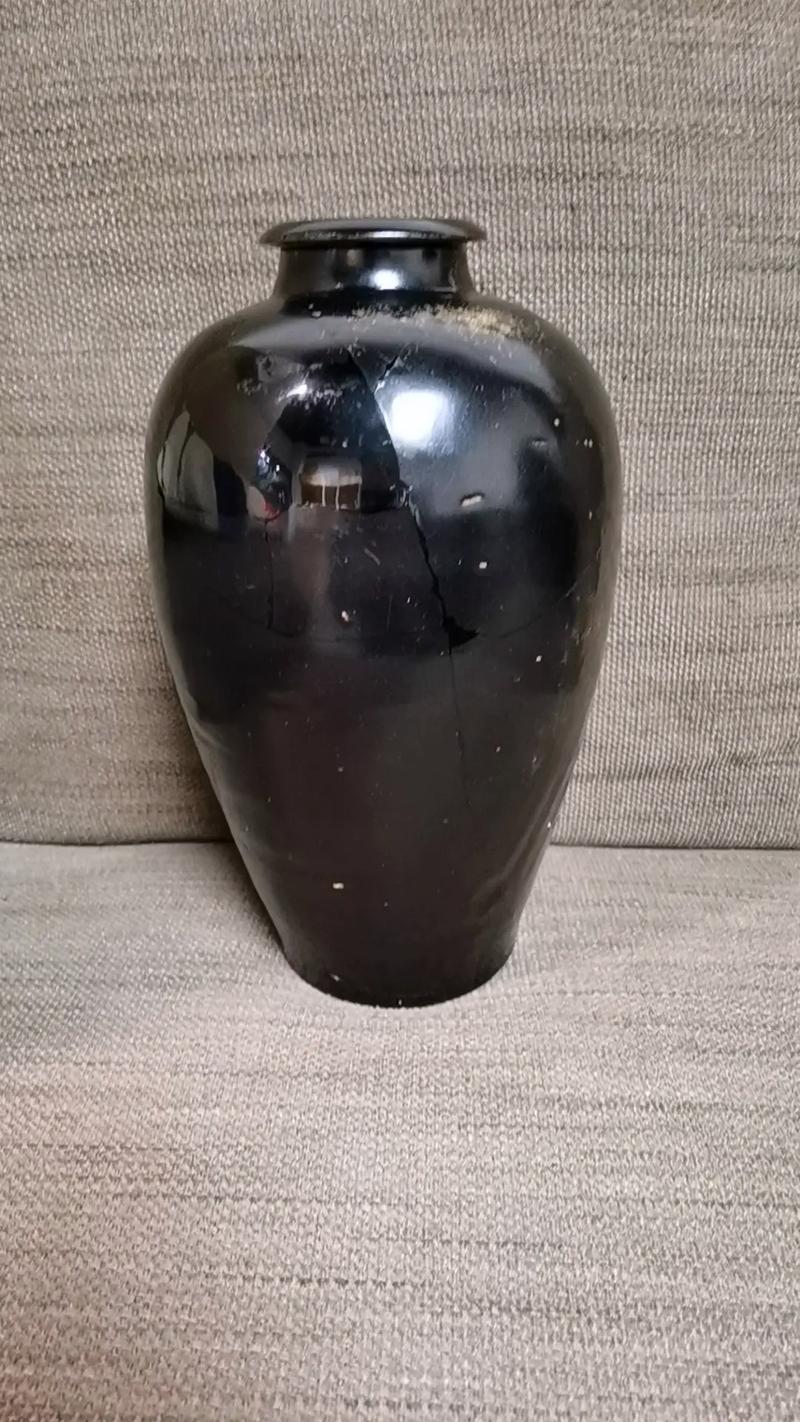 宋元吉州窑黑釉瓷器图