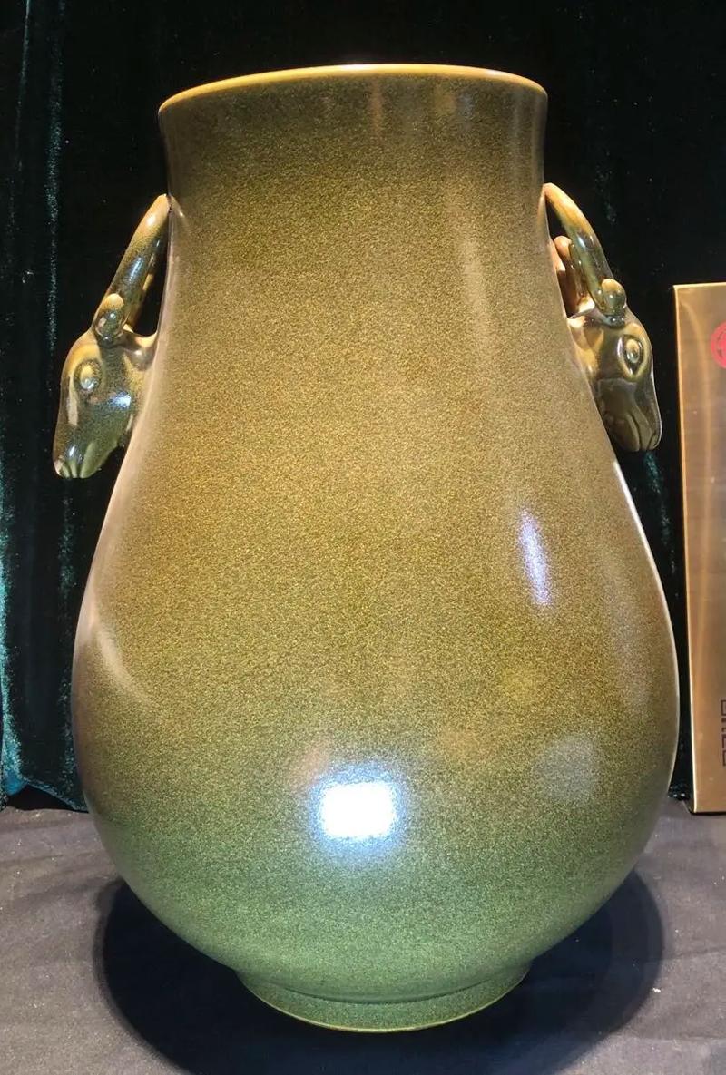 明清茶叶末釉瓷器图片