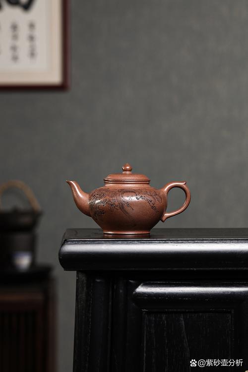 紫砂壶制壶大师杨井贺