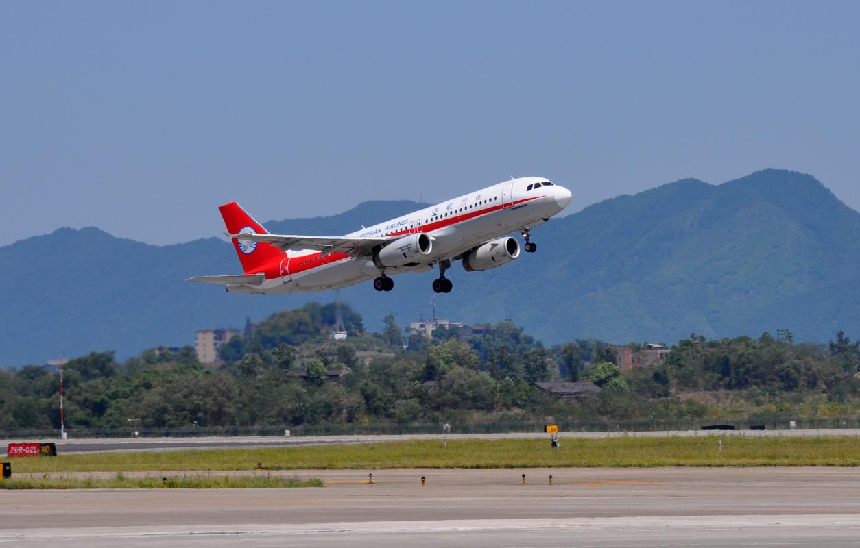 成都直飞美国的航班有哪些