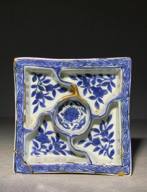 万历官窑青花瓷器拍卖