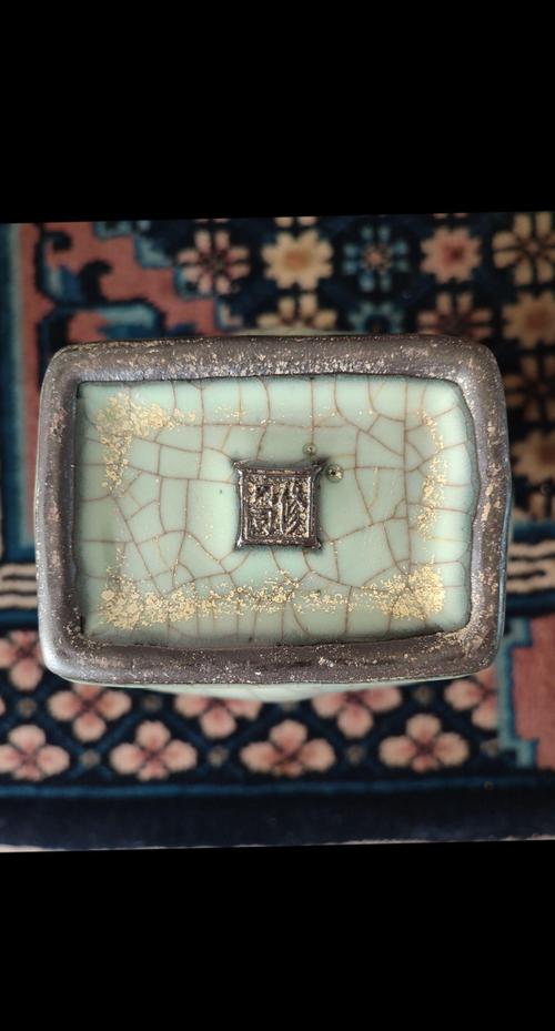 内宫窑造的瓷器值钱吗