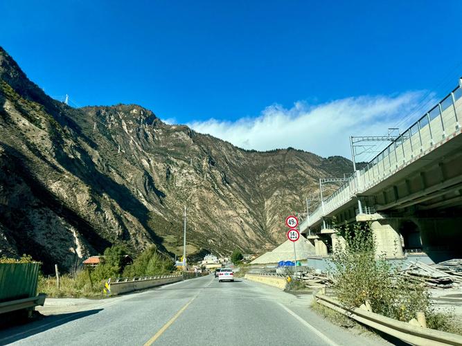 成都到九寨沟的路况怎么样