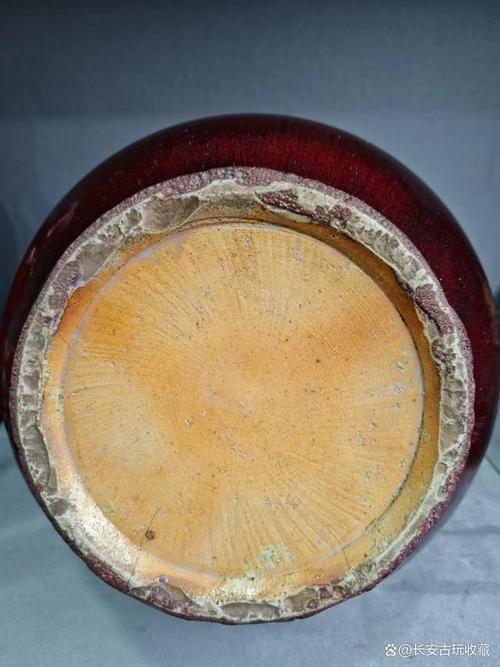 清乾隆仿钧窑瓷器辨别