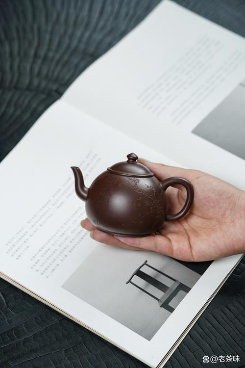 紫砂壶可以用手盘玩吗