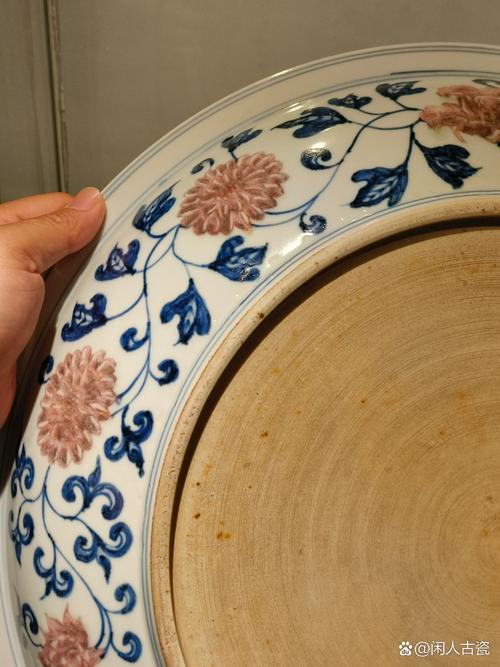 明青花釉里红瓷器图片