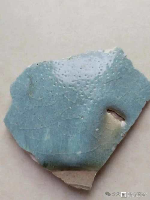 宋代钧窑开片瓷器图片