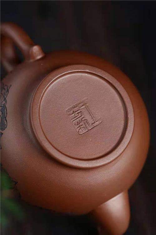 紫砂壶没有盖款和把款
