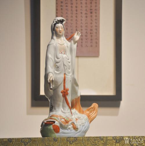 70年代滴水观音瓷器