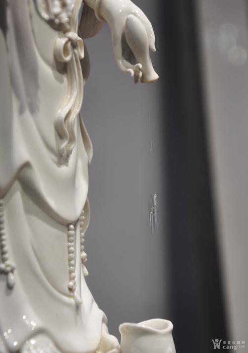 70年代滴水观音瓷器