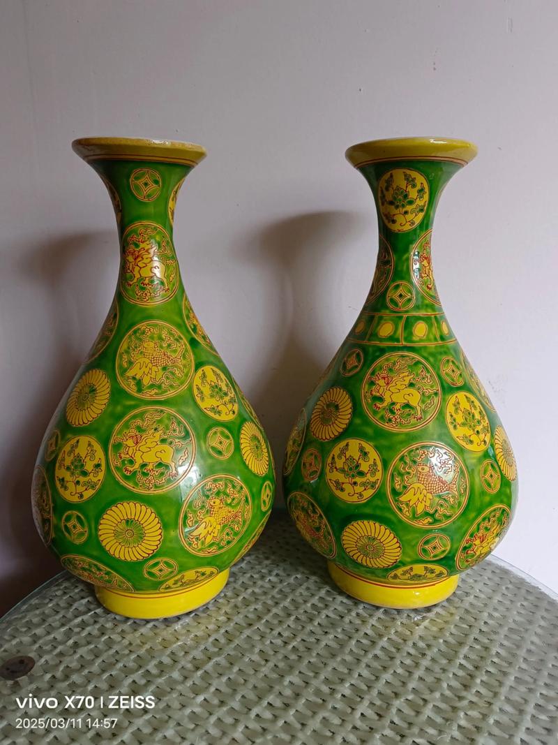 景泰年制五彩瓷器图片