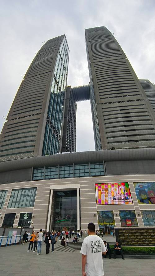 上海人民广场来福士广场