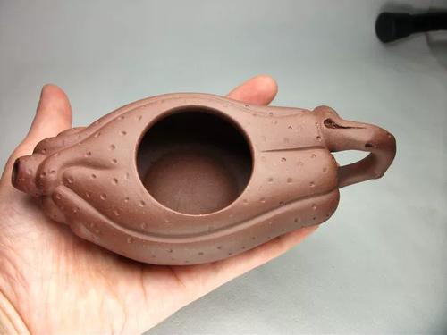 紫砂壶和紫泥壶哪个好