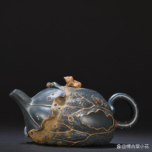 宝石蓝紫砂壶是什么泥