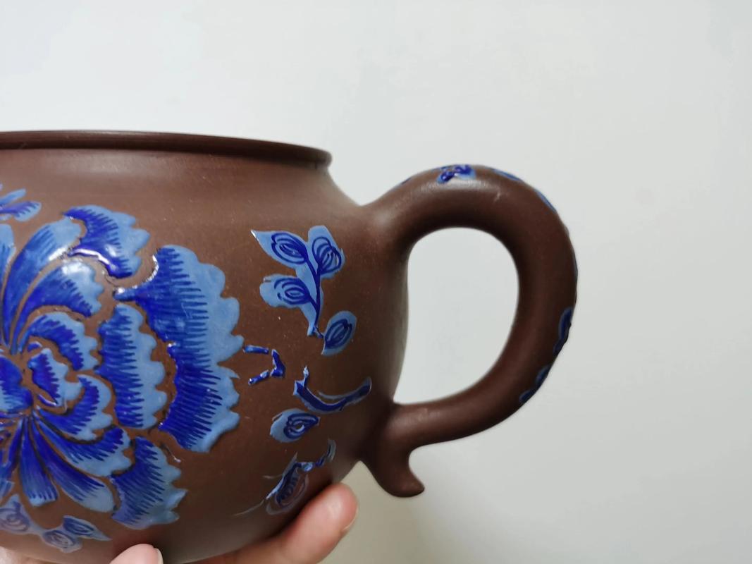 宝石蓝紫砂壶是什么泥