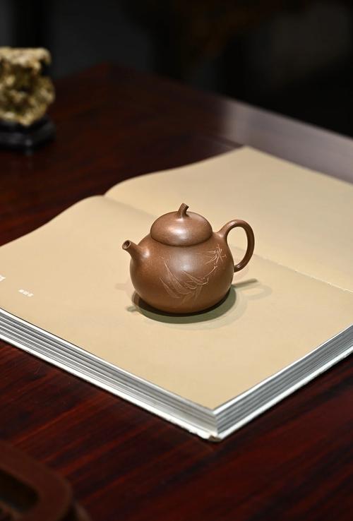 紫砂壶煮完有白色粉末