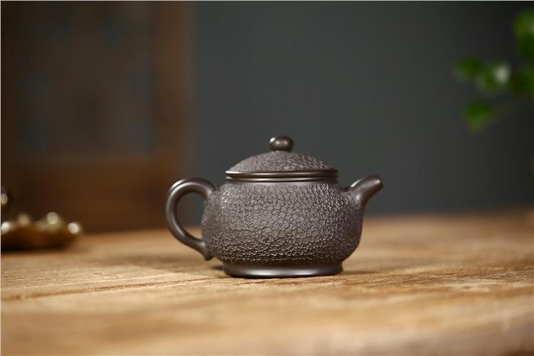 尹优群仿铁紫砂壶图片