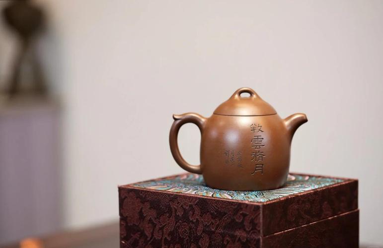 泡普洱茶用多大紫砂壶