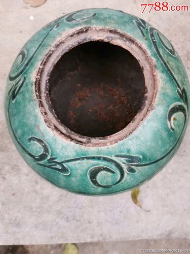 长沙窑绿釉灌瓷器图片