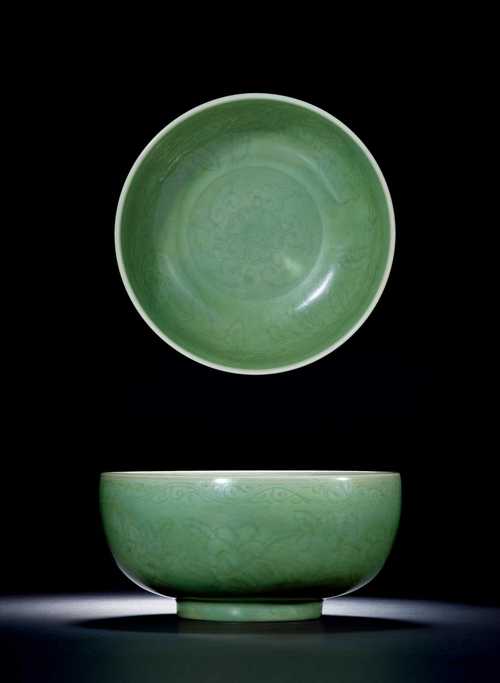 明永乐龙泉窑瓷器拍卖