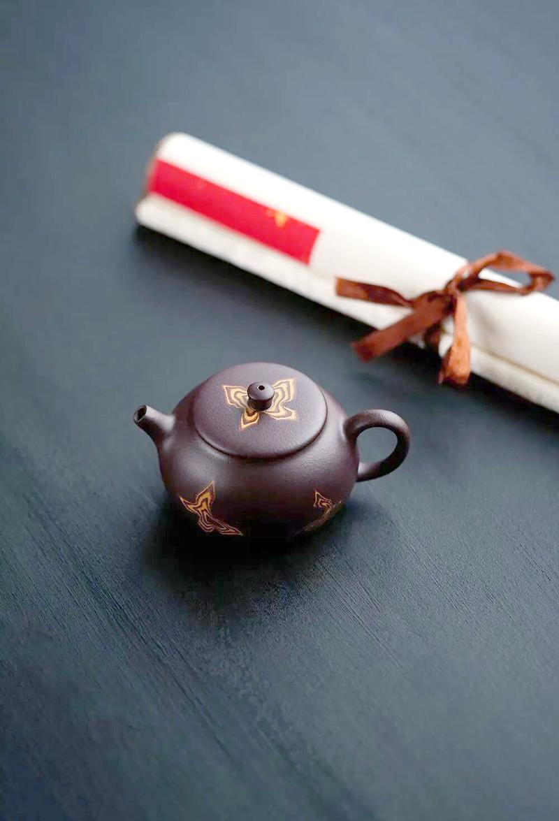 吕尧臣十二生肖紫砂壶