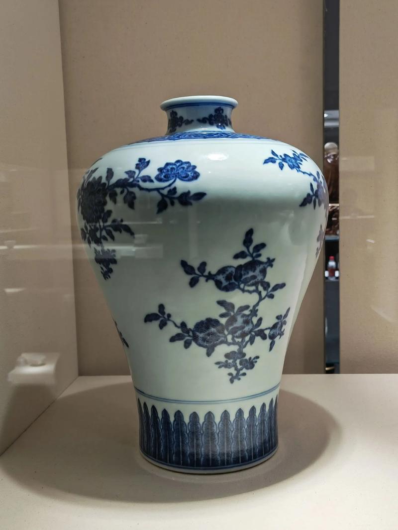 现在什么样瓷器拍卖好