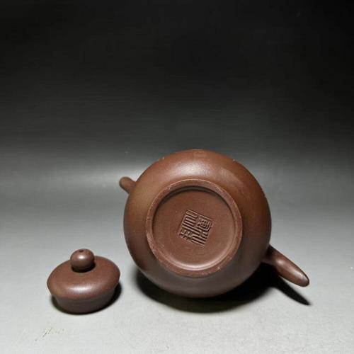 蒋云芳紫砂壶底款图片