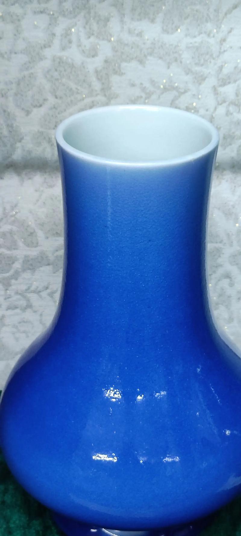 大清乾隆蓝釉瓷器拍卖