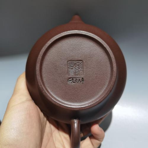 紫砂壶底款顾景舟门徒