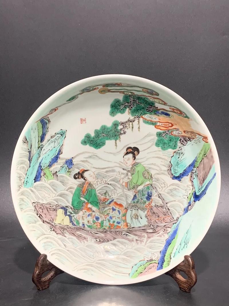 康熙五彩人物瓷器特点