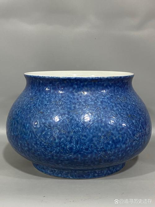 明宣德蓝釉留白瓷器盒