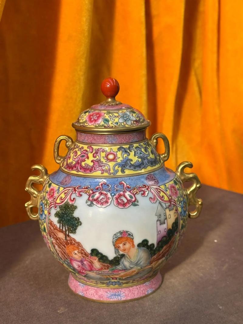 乾隆年间珐琅瓷器盖罐