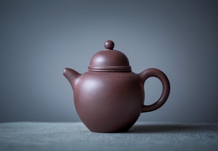 新买的紫砂壶盖口发黑