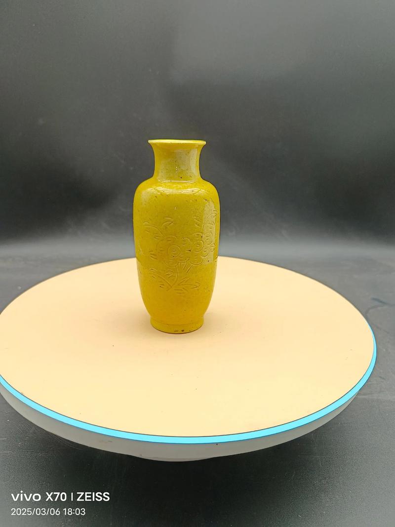 民国黄釉瓷器图片价格