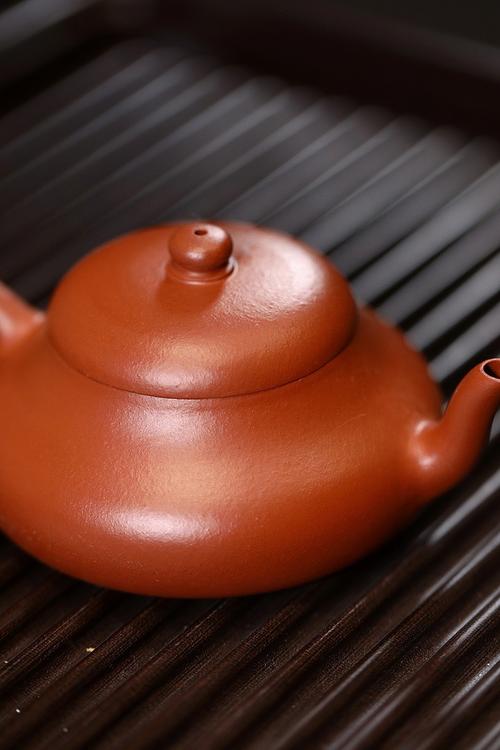 为什么紫砂壶新壶很亮