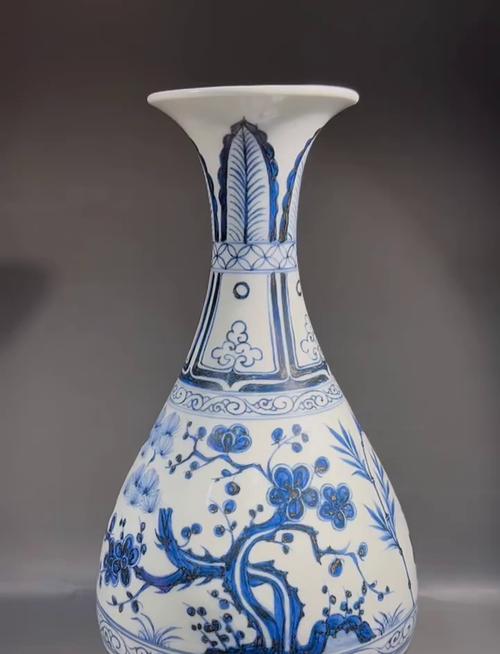 出土元青花瓷器的特点