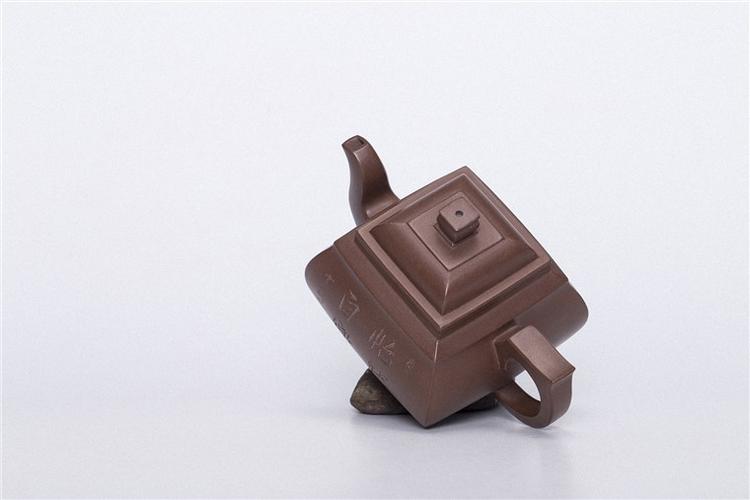 宜兴紫砂壶朱建平作品