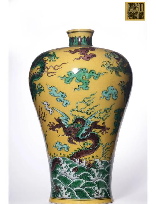 乾隆釉上彩瓷器郑板桥