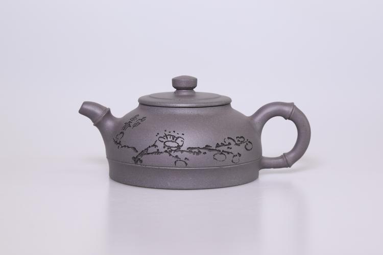 钱亚明花开富贵紫砂壶