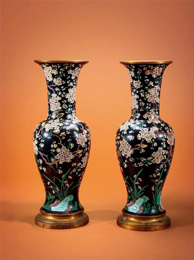 清代素三彩瓷器的特点