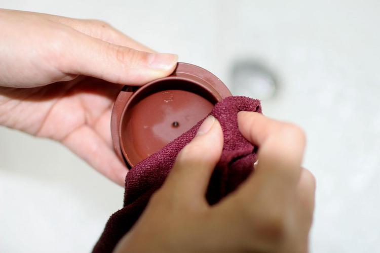 紫砂壶要清洗壶内部吗