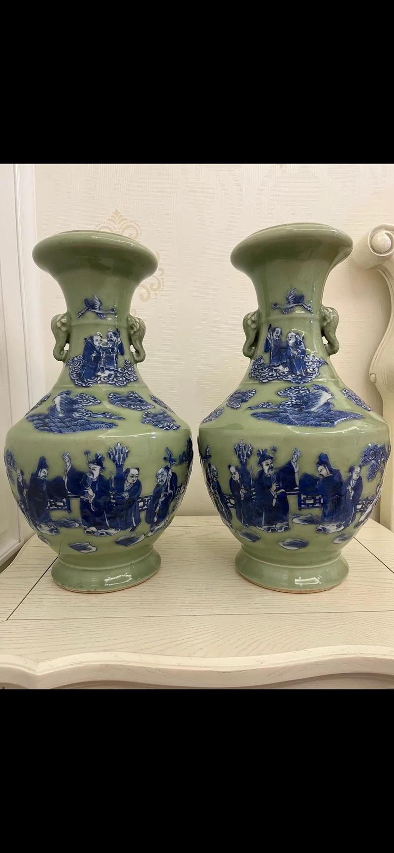 豆青釉青花瓷器值钱吗